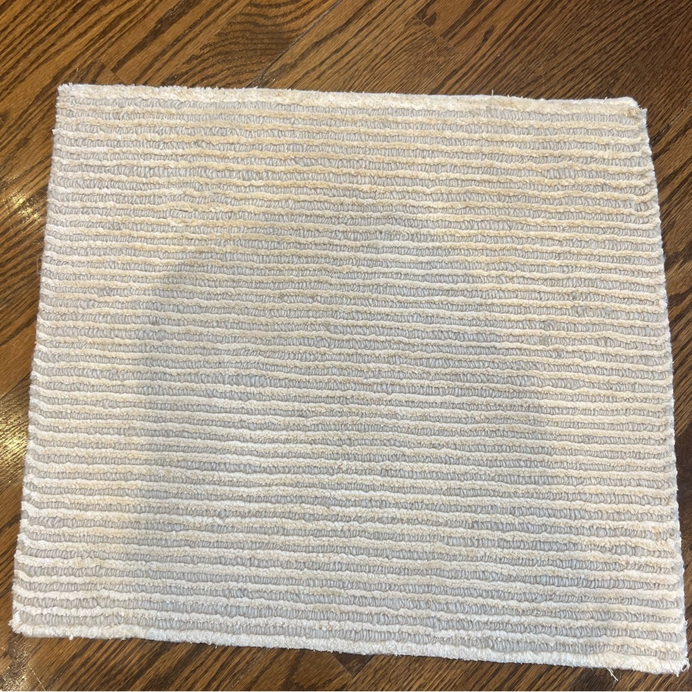 19.5x18 Light blue and beige stripe carpet